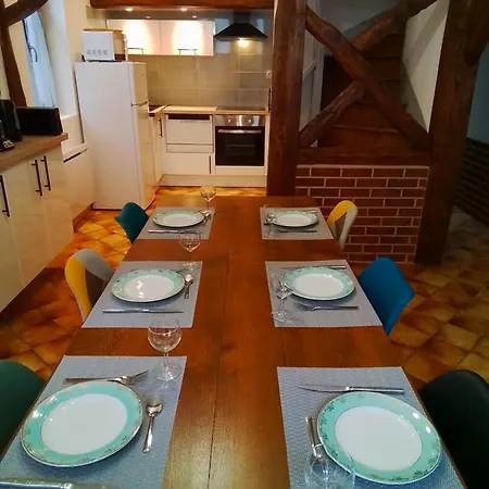 Le Huit Gite Dans Villa Aultoise Exterior foto